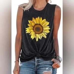 🆕 Women's SIZE XL Heathered Grey Sleeveless Top With Sunflower Screen Print